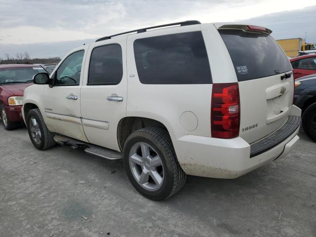 1GNFK13028R202827 - 2008 CHEVROLET TAHOE K1500 WHITE photo 2