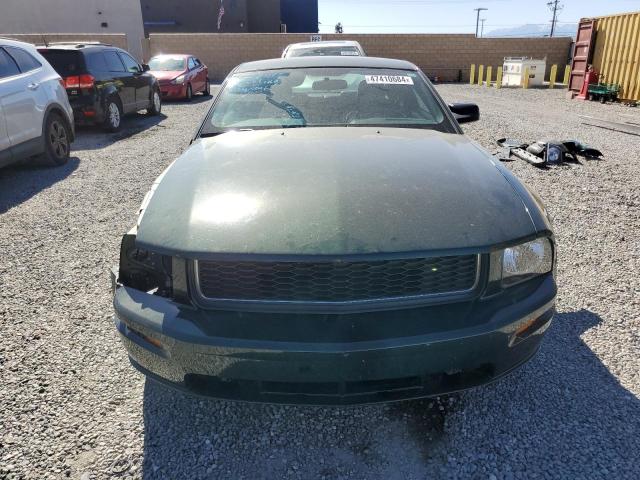 1ZVHT82H185177650 - 2008 FORD MUSTANG GT GREEN photo 5