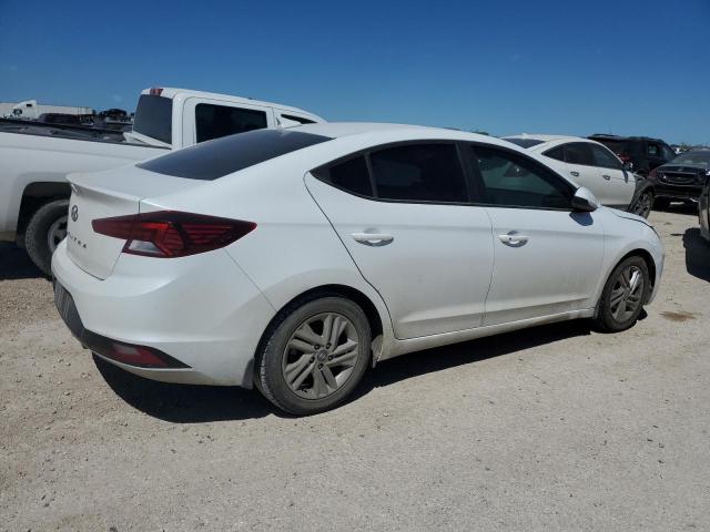 5NPD84LF0KH486560 - 2019 HYUNDAI ELANTRA SEL WHITE photo 3