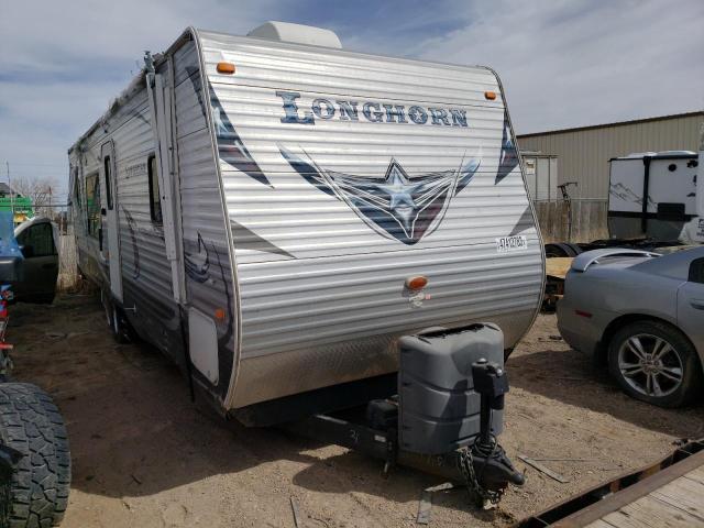 4V0TC3028GJ007196 - 2016 CROS LONGHORN TWO TONE photo 1