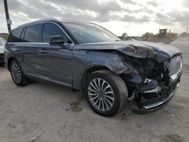 5LM5J6WCXNGL21445 - 2022 LINCOLN AVIATOR ნაცრისფერი ფოტო 4