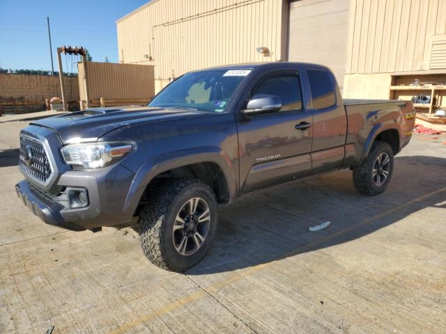 5TFSZ5AN1JX153873 - 2018 TOYOTA TACOMA ACCESS CAB ვერცხლისფერი ფოტო 1