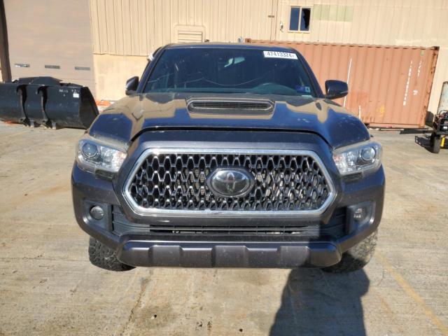 5TFSZ5AN1JX153873 - 2018 TOYOTA TACOMA ACCESS CAB ვერცხლისფერი ფოტო 5