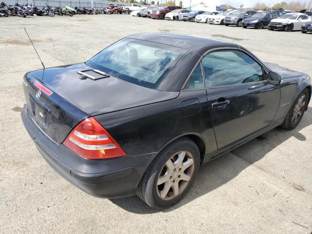 WDBKK49FX3F287509 - 2003 MERCEDES-BENZ SLK 230 KOMPRESSOR BLACK photo 3