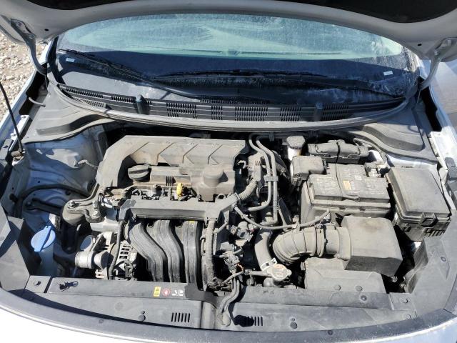3KPA24AD4NE486608 - 2022 KIA RIO LX SILVER photo 11