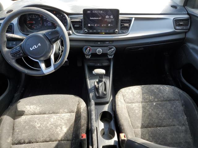 3KPA24AD4NE486608 - 2022 KIA RIO LX SILVER photo 8