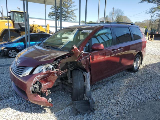 5TDYK3DC9FS571561 - 2015 TOYOTA SIENNA XLE MAROON photo 1