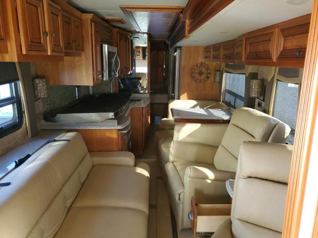 4UZFCHCY6HCHZ0561 - 2017 FREIGHTLINER CHASSIS XC ორფეროვანი ფოტო 6