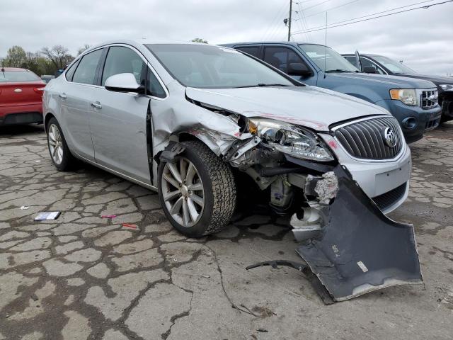 1G4PP5SK5D4128962 - 2013 BUICK VERANO SILVER photo 4