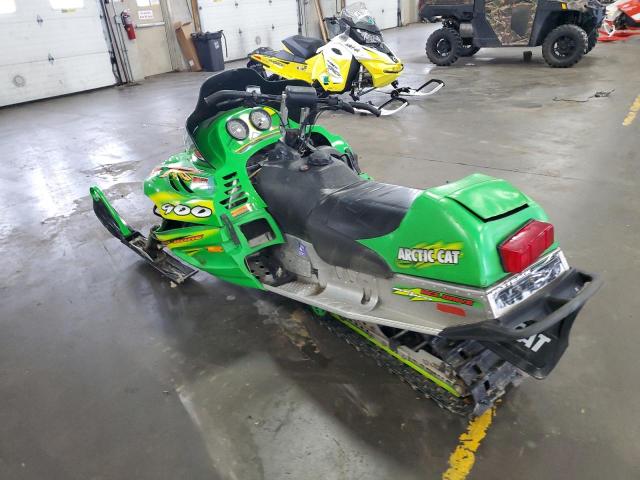 4UF055SNW15T10972 - 2005 ARCTIC CAT SNOWMOBILE GREEN photo 3