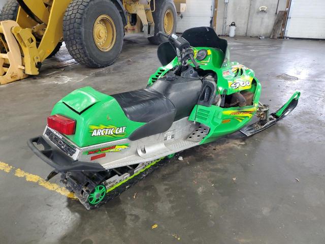 4UF055SNW15T10972 - 2005 ARCTIC CAT SNOWMOBILE GREEN photo 4