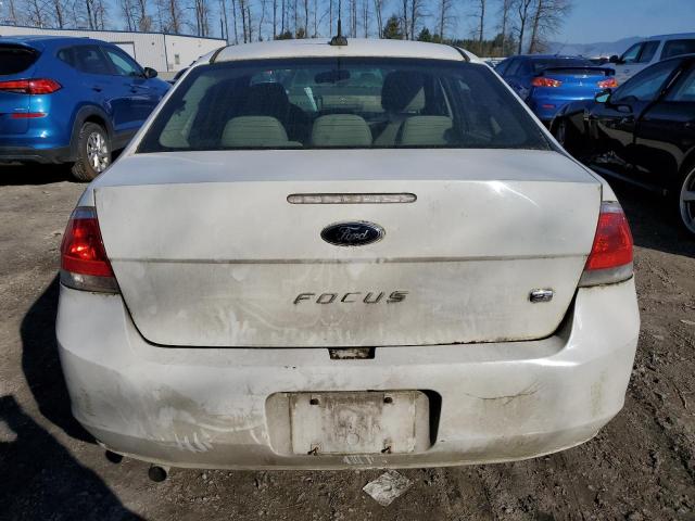 1FAHP3FN5AW146398 - 2010 FORD FOCUS SE WHITE photo 6