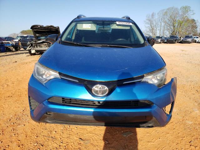 JTMZFREVXGJ085061 - 2016 TOYOTA RAV4 LE BLUE photo 5