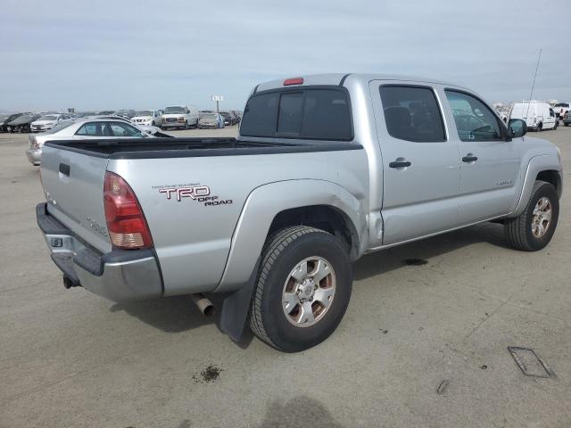 5TEJU62N96Z318518 - 2006 TOYOTA TACOMA DOUBLE CAB PRERUNNER SILVER photo 3