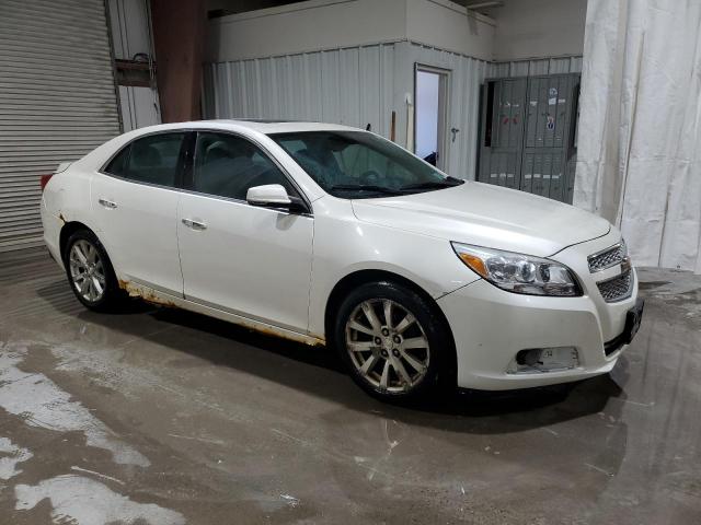 1G11H5SA2DF316768 - 2013 CHEVROLET MALIBU LTZ 白色 照片 4