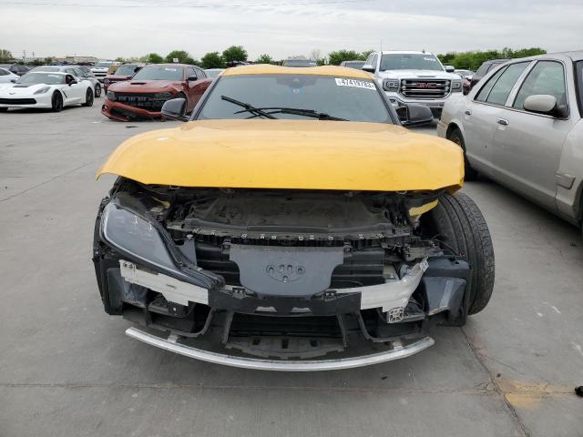 WZ1DB0C06MW037484 - 2021 TOYOTA SUPRA BASE YELLOW photo 5