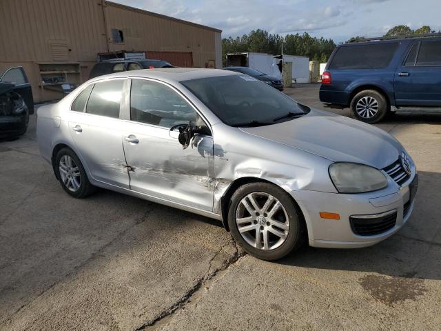 3VWEF71K37M075440 - 2007 VOLKSWAGEN JETTA WOLFSBURG 银色 照片 4