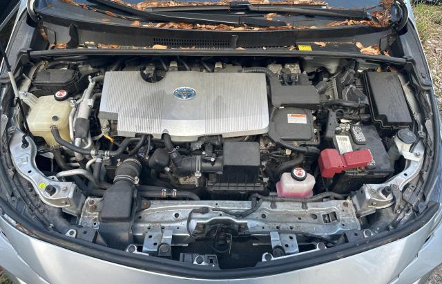 JTDKARFP1H3005961 - 2017 TOYOTA PRIUS PRIM 银色 照片 7