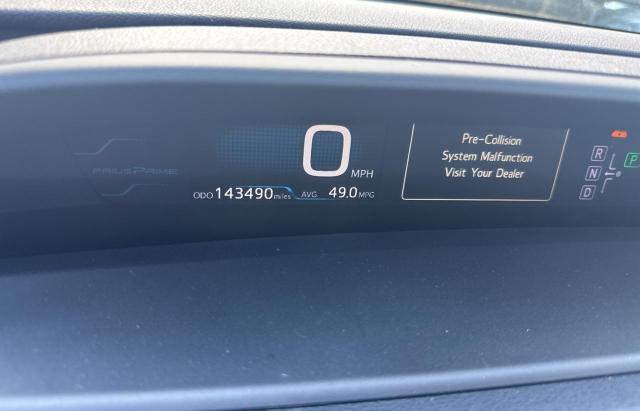 JTDKARFP1H3005961 - 2017 TOYOTA PRIUS PRIM 银色 照片 8