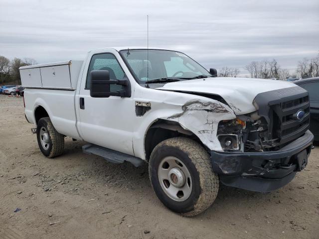 1FTSF31R09EA24031 - 2009 FORD F350 SUPER DUTY WHITE photo 4