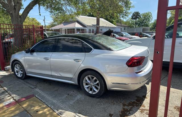 1VWAT7A37HC023893 - 2017 VOLKSWAGEN PASSAT S SILVER photo 3