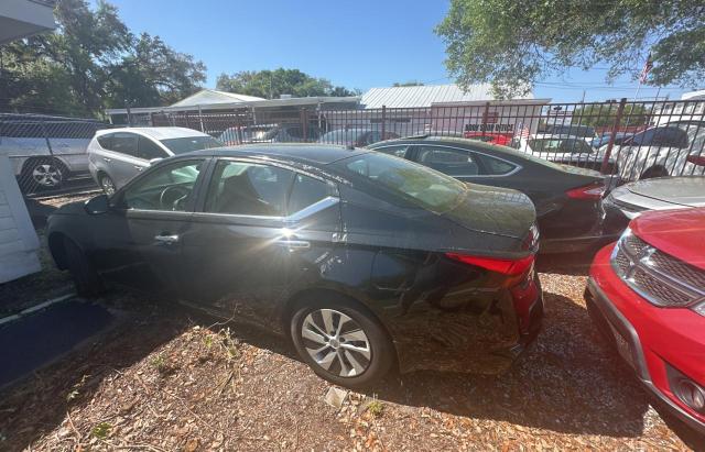 1N4BL4BV8KC236936 - 2019 NISSAN ALTIMA S BLACK photo 3