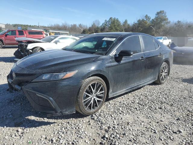 4T1G11AK8RU220781 - 2024 TOYOTA CAMRY SE NIGHT SHADE BLACK photo 1