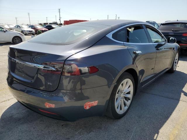 5YJSA1E12HF203742 - 2017 TESLA MODEL S Արծաթագույն լուսանկար 3