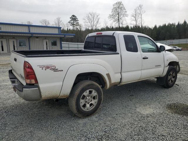 5TETU62N86Z222520 - 2006 TOYOTA TACOMA PRERUNNER ACCESS CAB WHITE photo 3