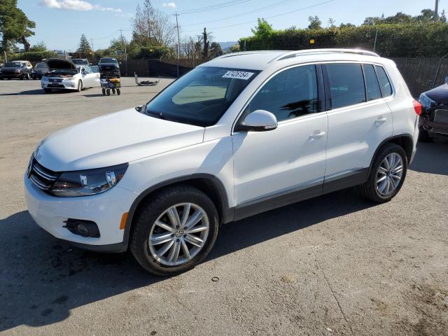 2013 VOLKSWAGEN TIGUAN S, 