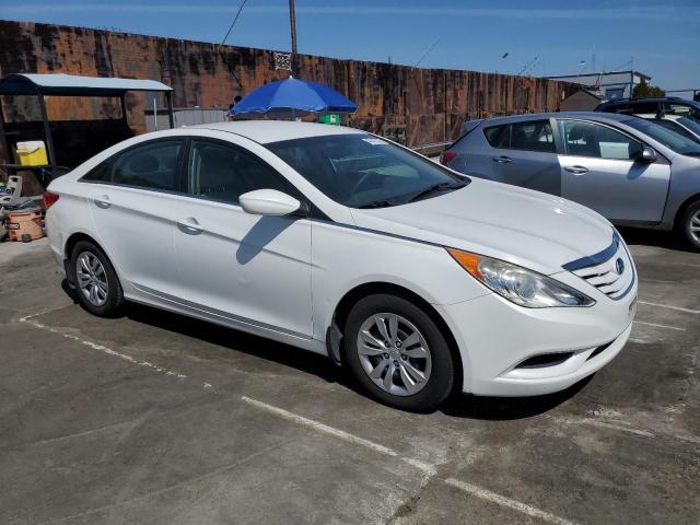 5NPEB4AC3CH337091 - 2012 HYUNDAI SONATA GLS WHITE photo 4