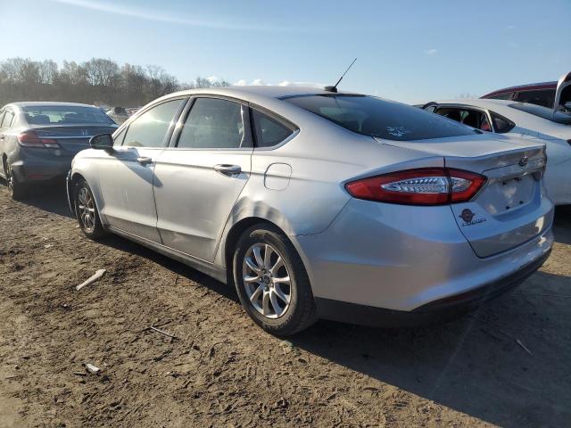 1FA6P0G77F5109422 - 2017 FORD FUSION S SILVER photo 2