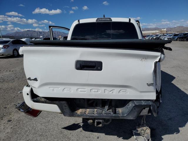 3TMGZ5AN7JM162377 - 2018 TOYOTA TACOMA DOUBLE CAB WHITE photo 6