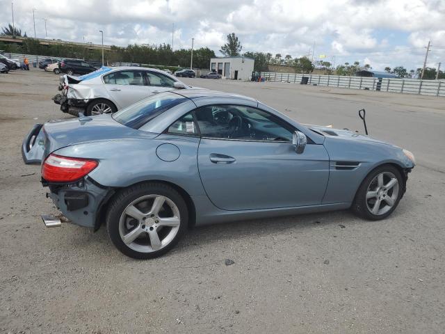 WDDPK4HA5DF055016 - 2013 MERCEDES-BENZ SLK 250 BLUE photo 3