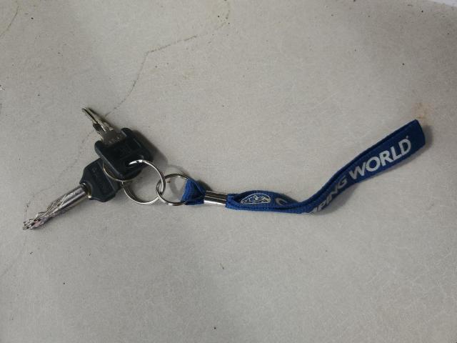 4YDT298215C122497 - 2005 KEYSTONE TRAILER WHITE photo 9