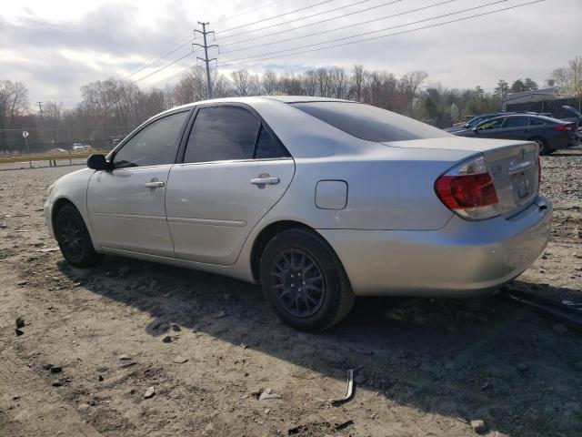 4T1BE32K15U088174 - 2005 TOYOTA CAMRY LE SILVER photo 2