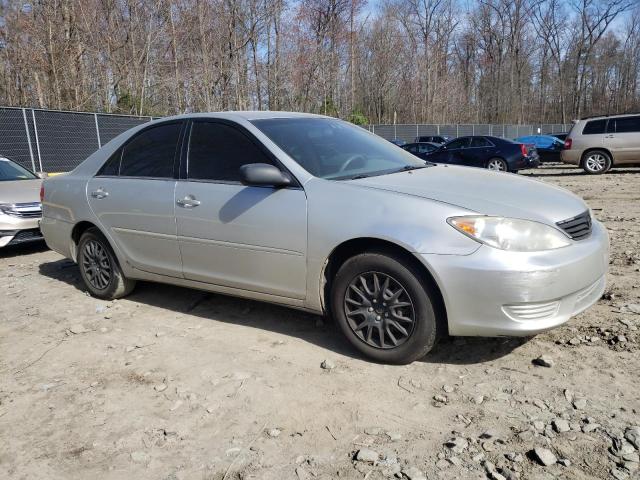 4T1BE32K15U088174 - 2005 TOYOTA CAMRY LE SILVER photo 4