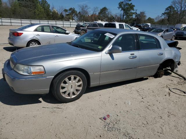 1LNHM82V76Y613155 - 2006 LINCOLN TOWN CAR SIGNATURE LIMITED SILVER photo 1