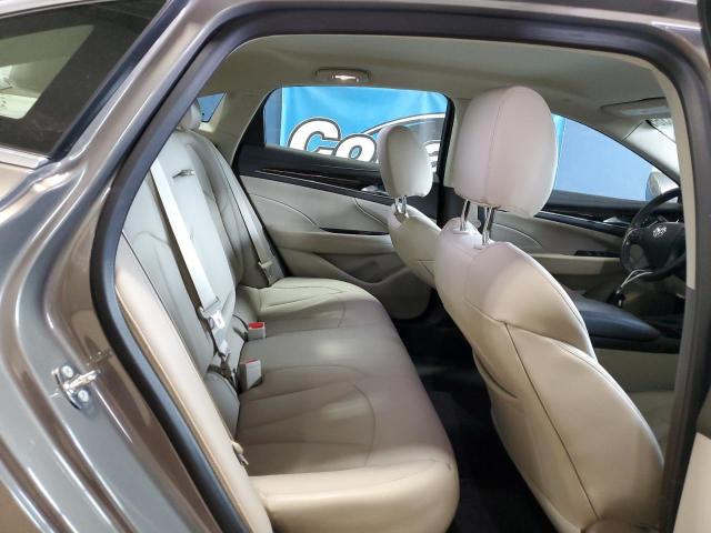 1G4ZN5SZ6JU115208 - 2018 BUICK LACROSSE PREFERRED SILVER photo 10