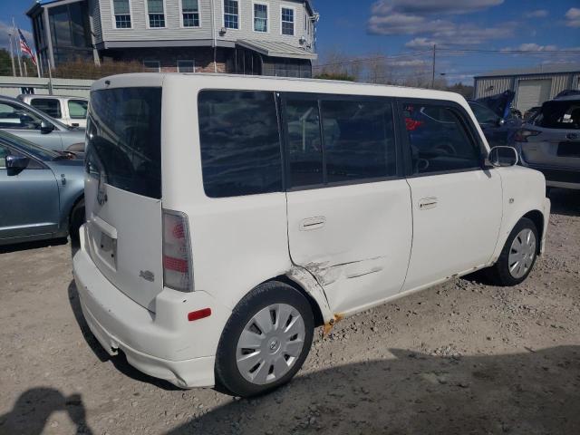 JTLKT324164111079 - 2006 TOYOTA SCION XB WHITE photo 3