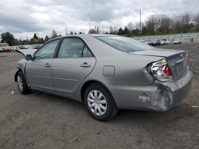 4T1BE32K95U616298 - 2005 TOYOTA CAMRY LE SILVER photo 2