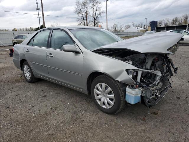 4T1BE32K95U616298 - 2005 TOYOTA CAMRY LE SILVER photo 4