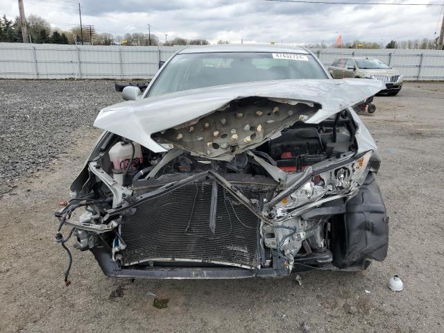 4T1BE32K95U616298 - 2005 TOYOTA CAMRY LE SILVER photo 5