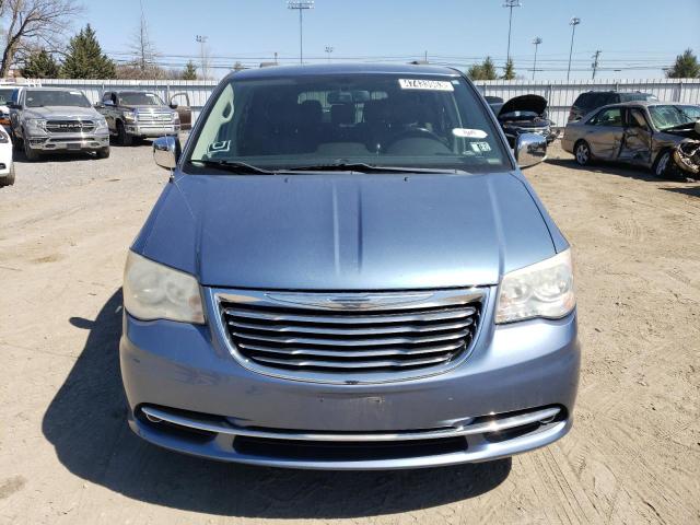 2A4RR8DG8BR798835 - 2011 CHRYSLER TOWN & COU TOURING L BLUE photo 5