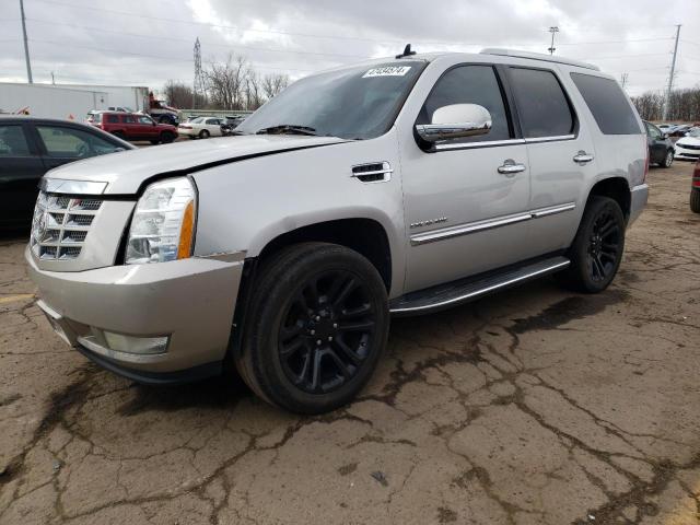 2011 CADILLAC ESCALADE LUXURY, 