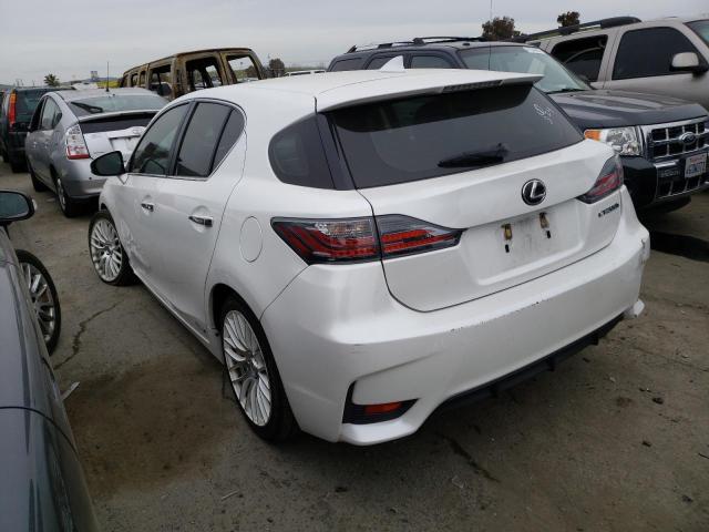 JTHKD5BH0F2221073 - 2015 LEXUS CT 200 WHITE photo 2