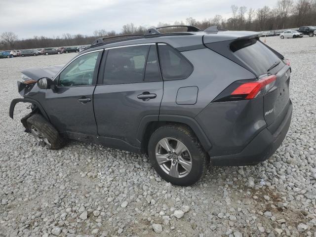 2T3P1RFV4NC323300 - 2022 TOYOTA RAV4 XLE GRAY photo 2