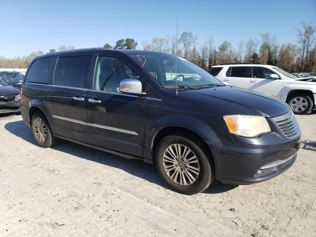 2C4RC1CG5DR646286 - 2013 CHRYSLER TOWN & COU TOURING L BLUE photo 4