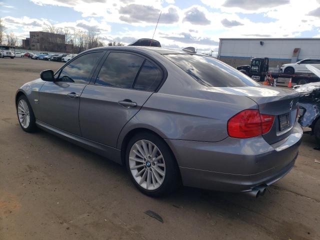 WBAPK5C5XBA662675 - 2011 BMW 328 XI SULEV GRAY photo 2