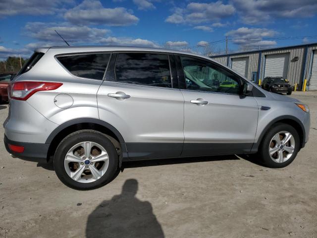 1FMCU9G97FUA32144 - 2015 FORD ESCAPE SE SILVER photo 3